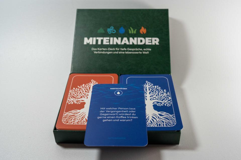 miteinander-schachtel.jpg